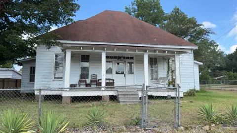 2116 Maple Street