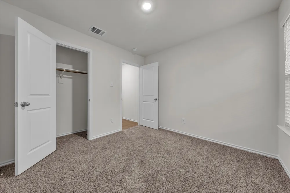 1748 Duskwood Drive Lancaster, TX 75146