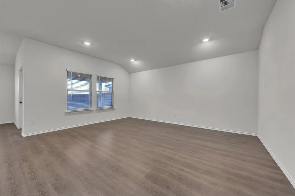 1748 Duskwood Drive Lancaster, TX 75146