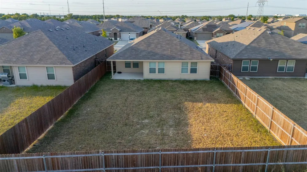 1748 Duskwood Drive Lancaster, TX 75146