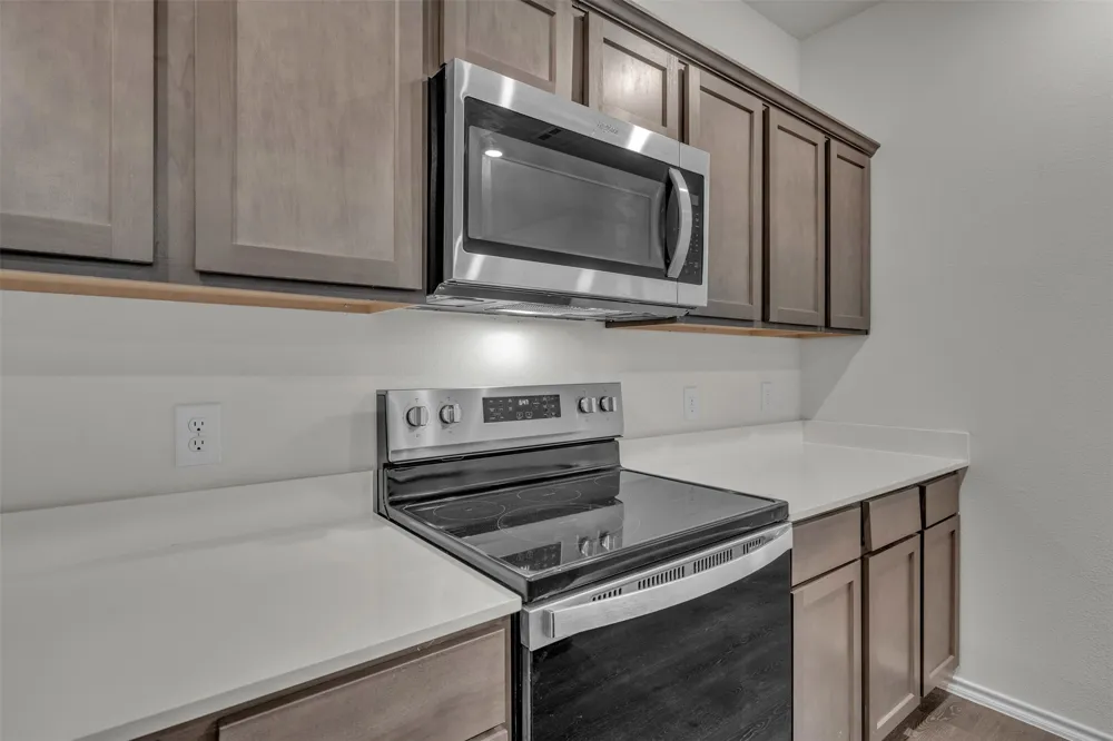 1748 Duskwood Drive Lancaster, TX 75146