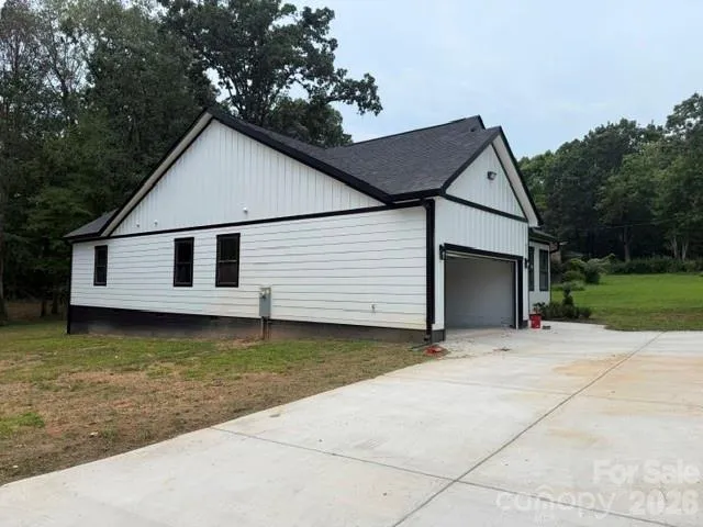 651 Bishs Way Lincolnton, NC 28092