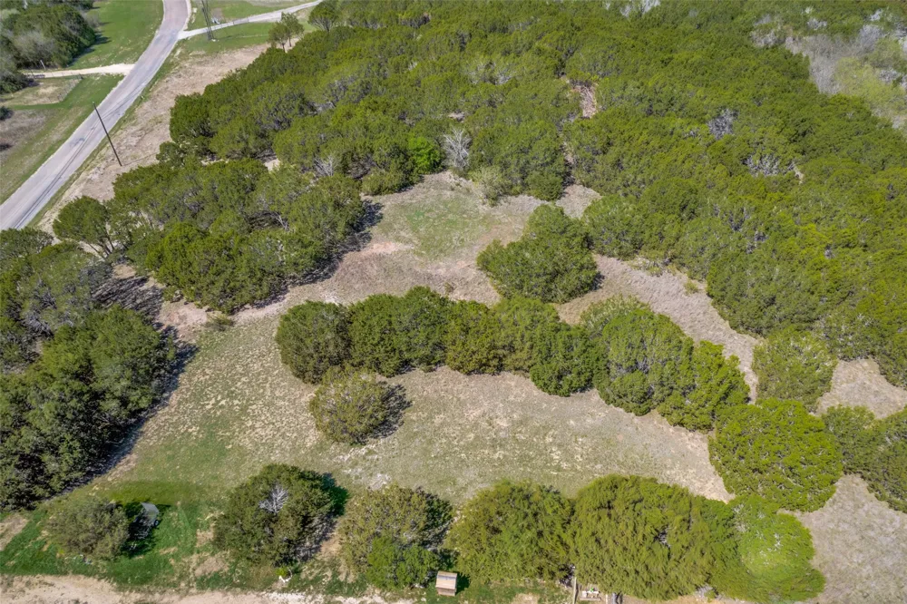 9128 Hilltop Drive Cleburne, TX 76033