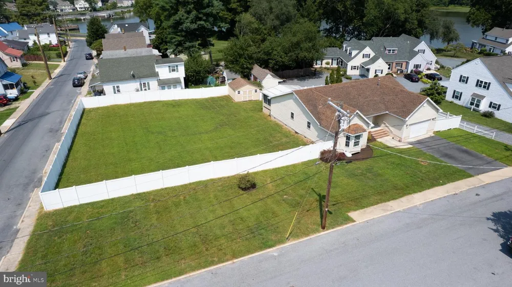 103 GOVERNORS AVENUE Laurel, DE 19956