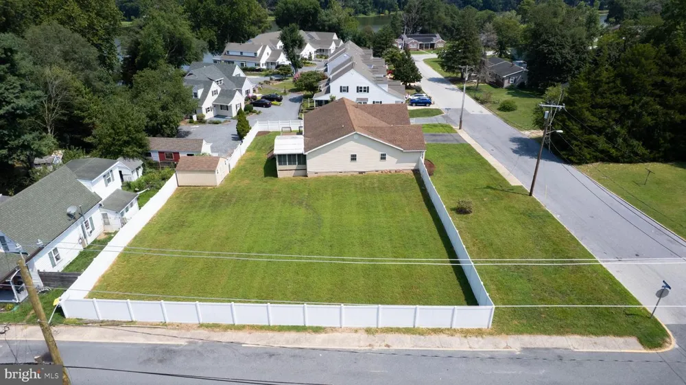 103 GOVERNORS AVENUE Laurel, DE 19956