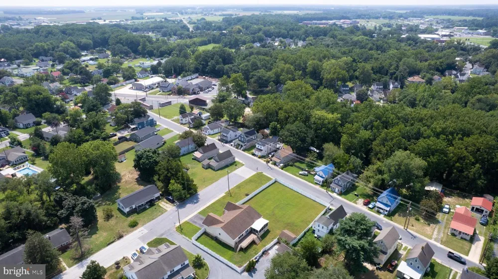 103 GOVERNORS AVENUE Laurel, DE 19956
