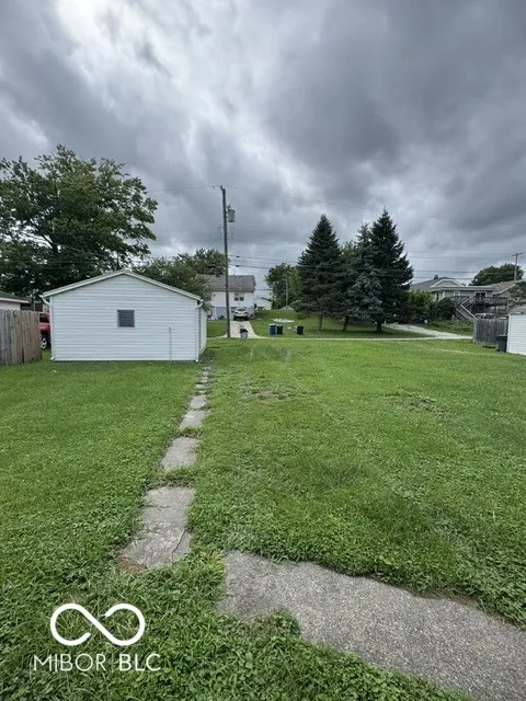 933 Shelby Street Shelbyville, IN 46176