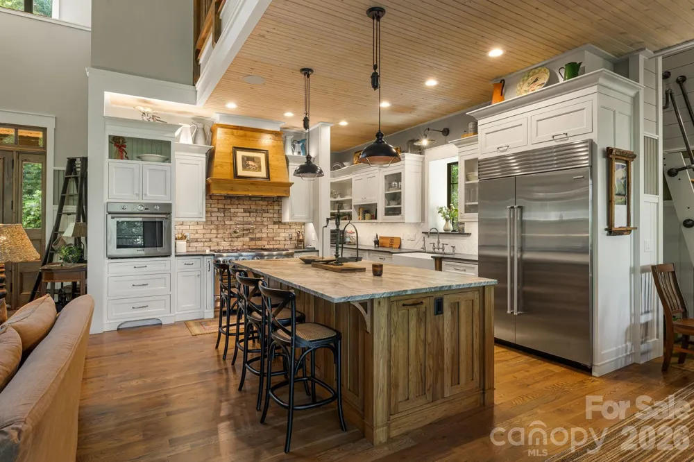 80 East Reach Road #117 Sylva, NC 28779