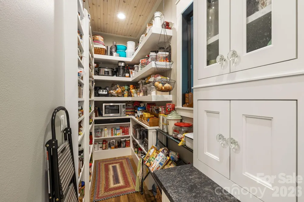 80 East Reach Road #117 Sylva, NC 28779