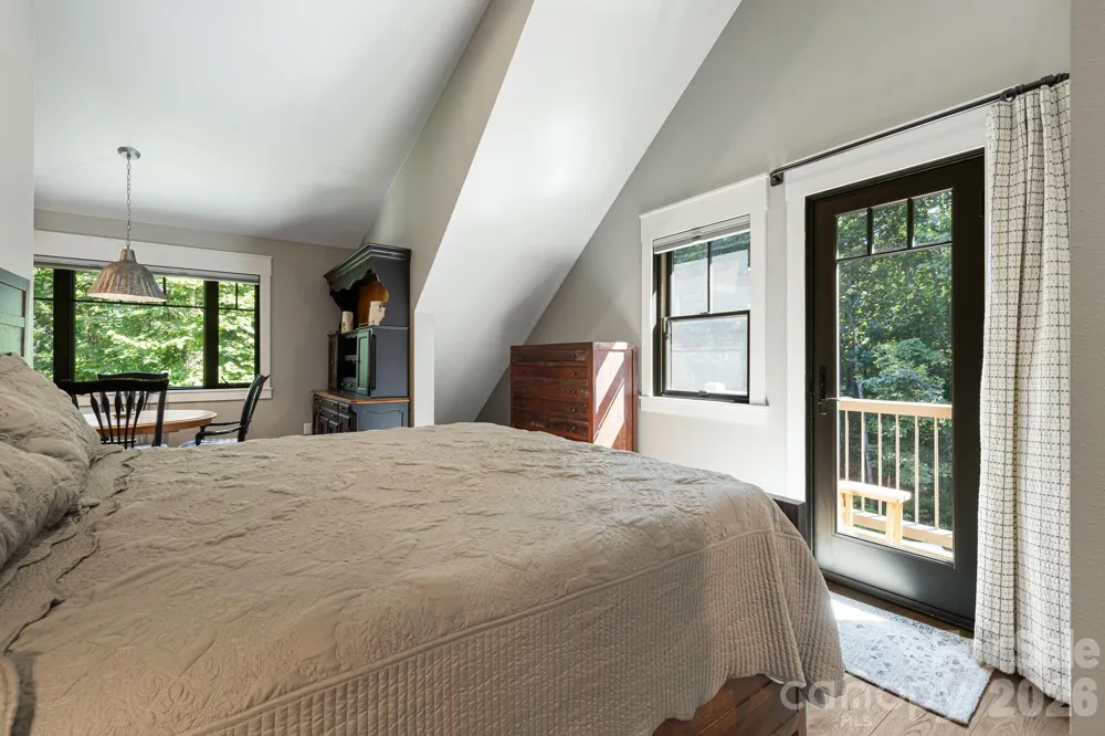 80 East Reach Road #117 Sylva, NC 28779