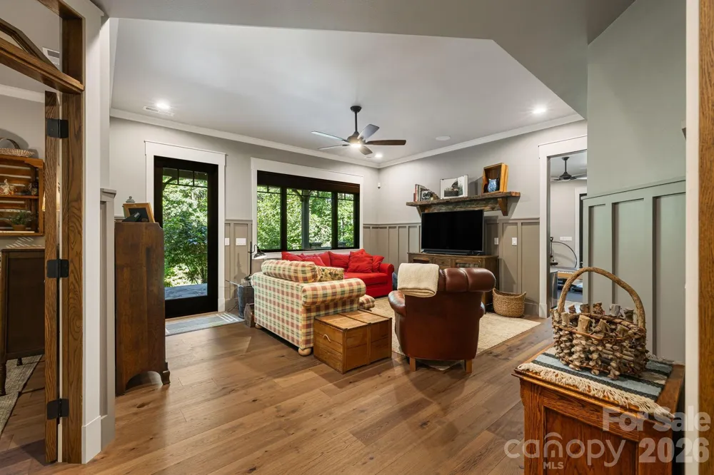 80 East Reach Road #117 Sylva, NC 28779