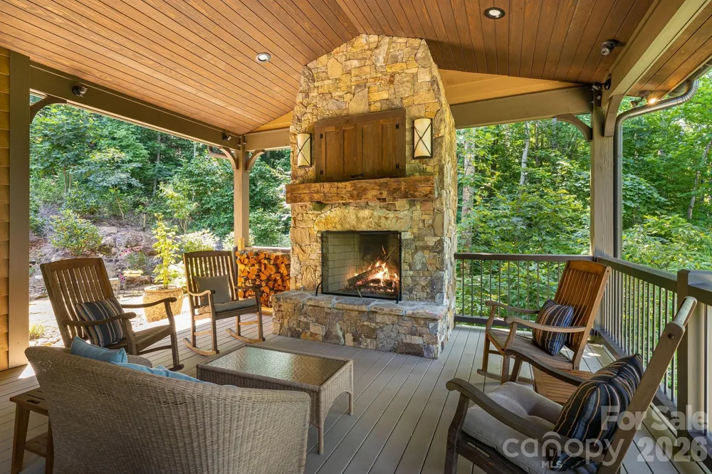 80 East Reach Road #117 Sylva, NC 28779