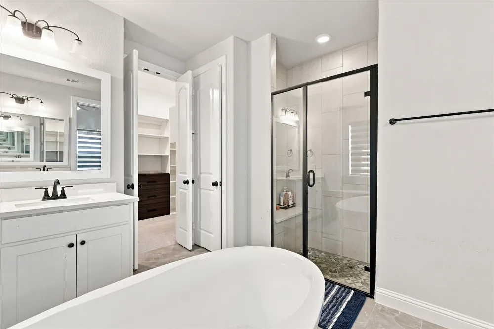 1104 Stallion Lane Justin, TX 76247