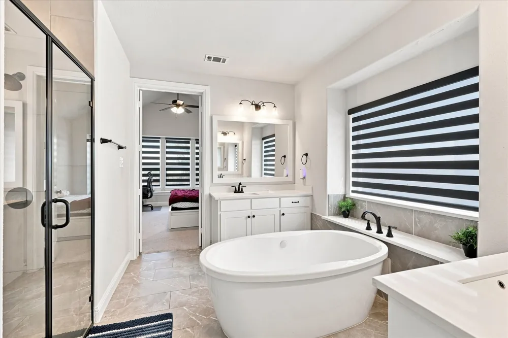 1104 Stallion Lane Justin, TX 76247