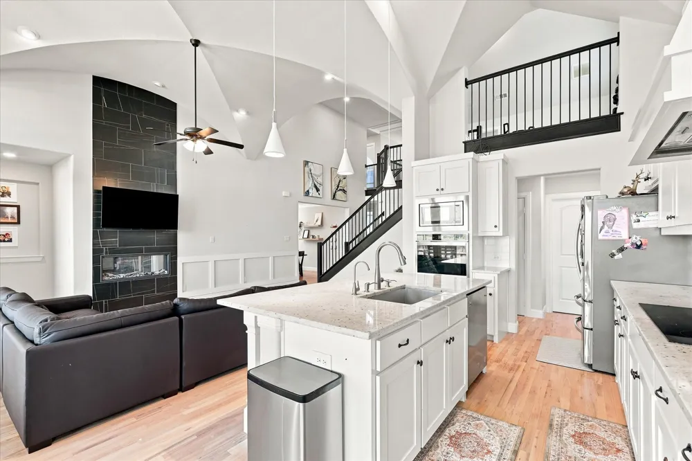 1104 Stallion Lane Justin, TX 76247