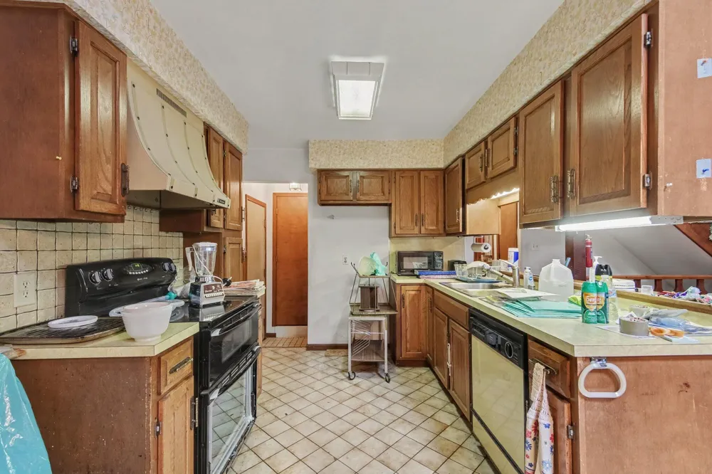 6700 Wildwood Drive West Olive, MI 49460