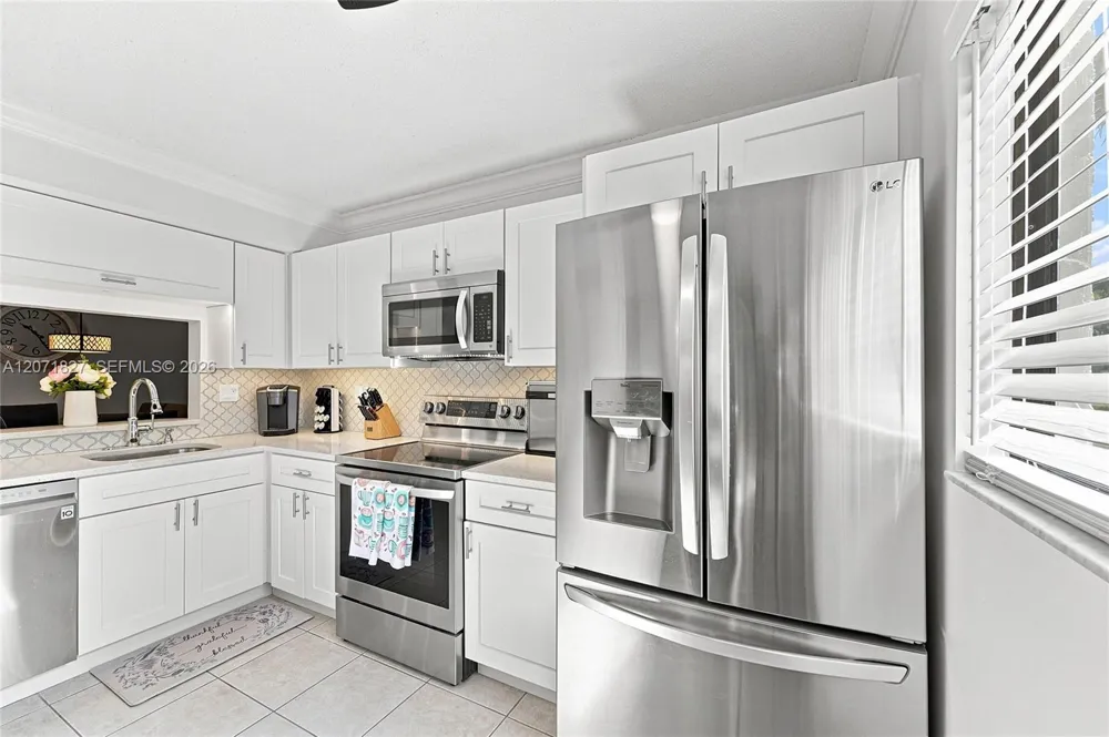 15234 Lakes Of Delray Blvd #250 Delray Beach, FL 33484