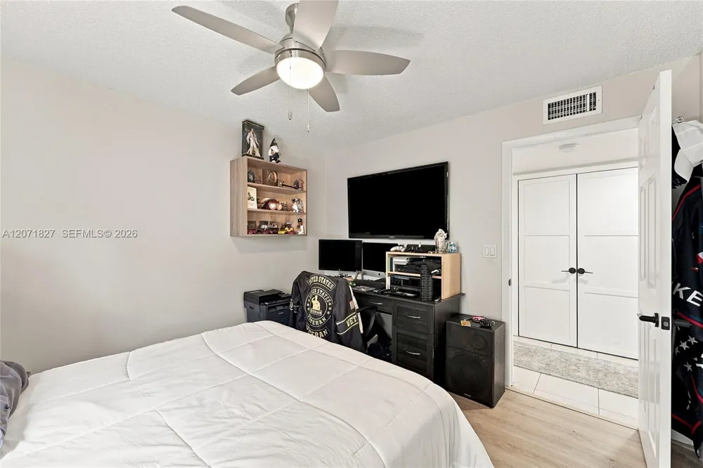15234 Lakes Of Delray Blvd #250 Delray Beach, FL 33484