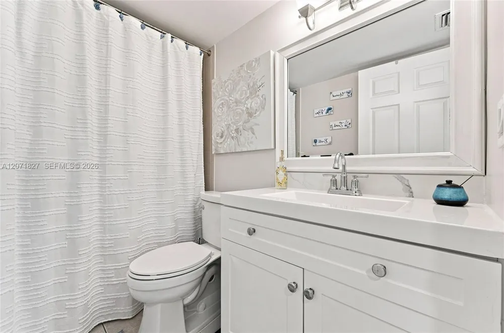 15234 Lakes Of Delray Blvd #250 Delray Beach, FL 33484