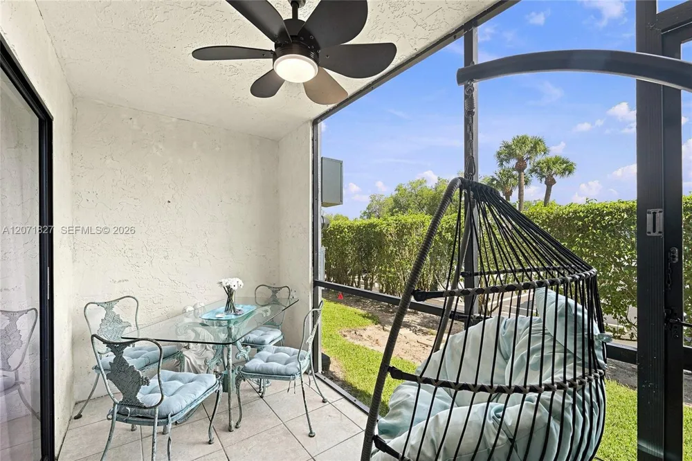 15234 Lakes Of Delray Blvd #250 Delray Beach, FL 33484