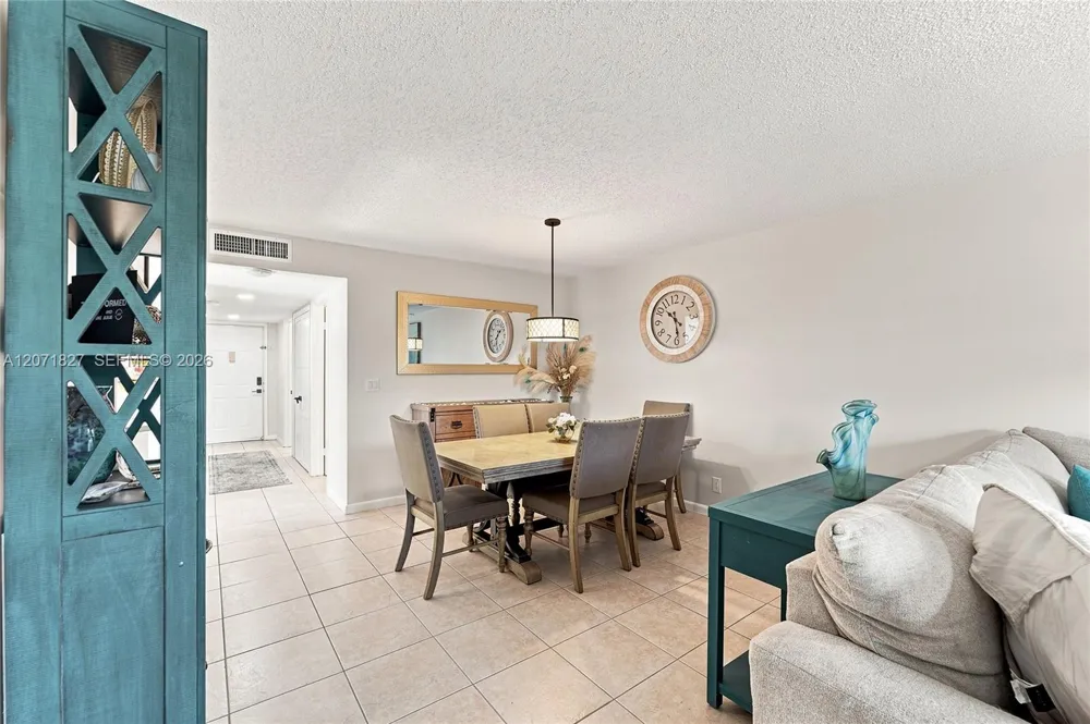 15234 Lakes Of Delray Blvd #250 Delray Beach, FL 33484