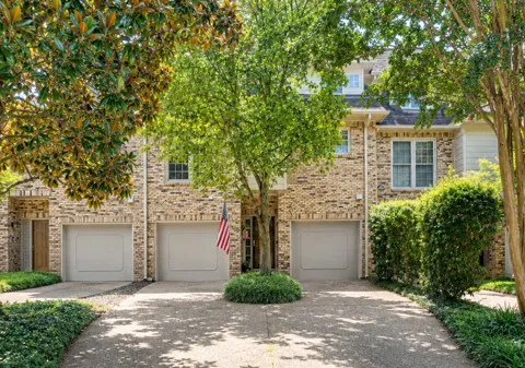 401 Bowling Ave #96