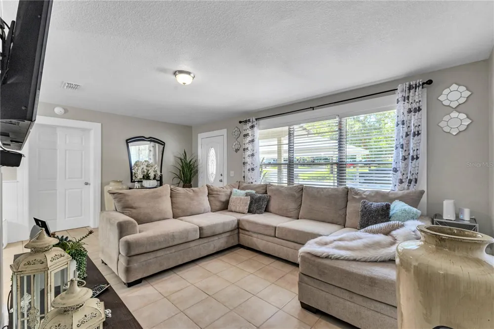 7903 LEMANS DRIVE Jacksonville, FL 32210