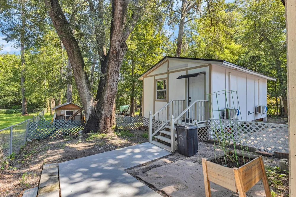 7903 LEMANS DRIVE Jacksonville, FL 32210