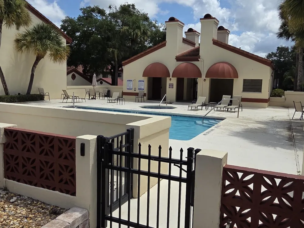 3460 COUNTRYSIDE BOULEVARD #59 Clearwater, FL 33761