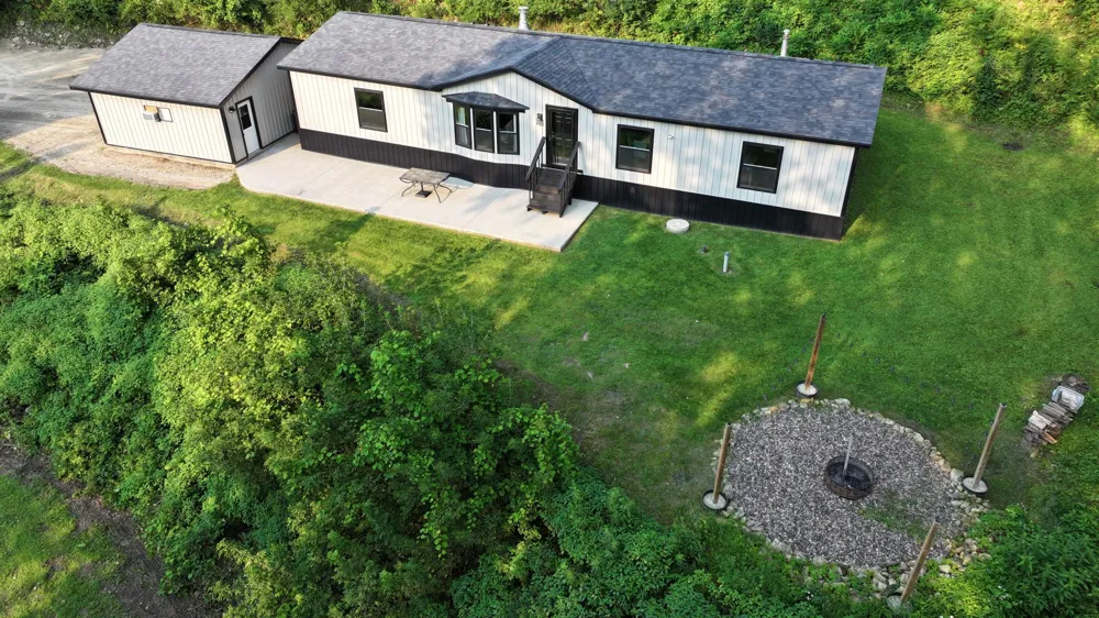 5755 Oak Forest Lane Houston, MN 55943