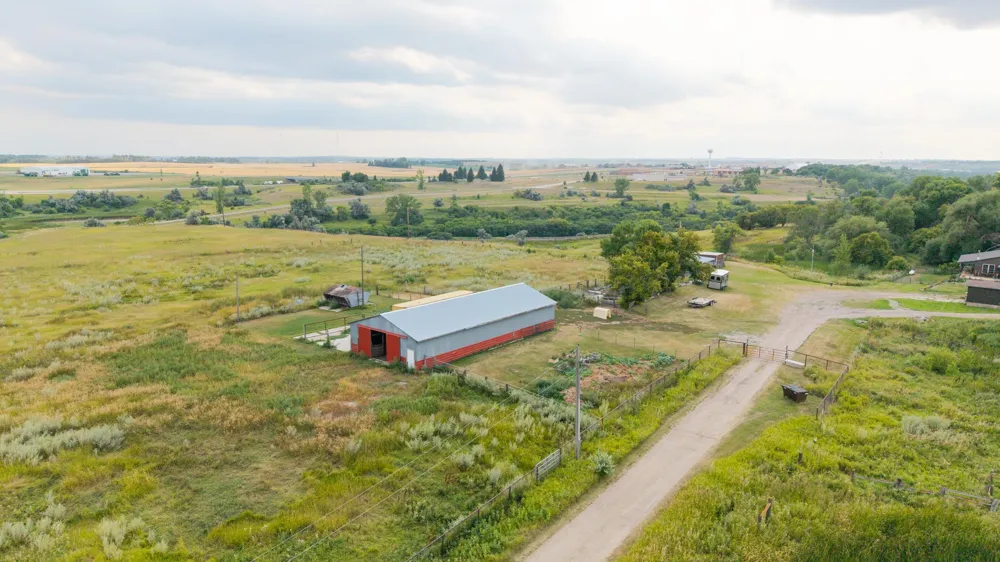 3381 119th Avenue SE Valley City, ND 58072
