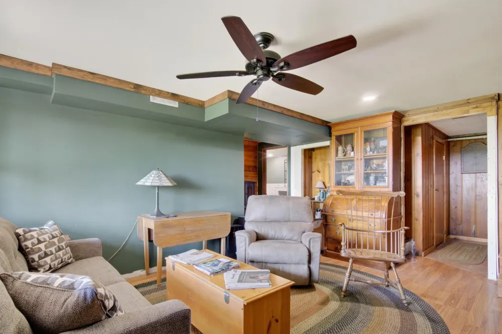 3381 119th Avenue SE Valley City, ND 58072