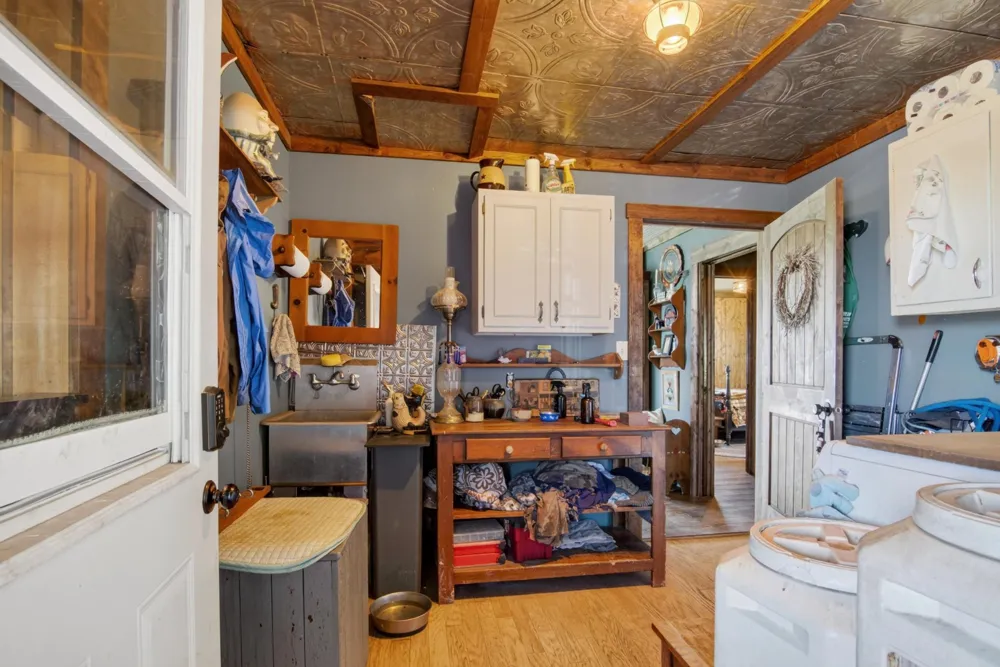 3381 119th Avenue SE Valley City, ND 58072