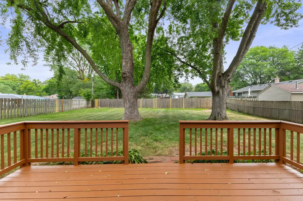 3684 Prairie Road White Bear Lake, MN 55110