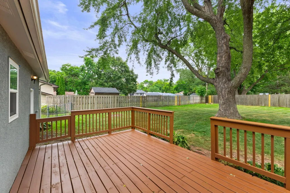 3684 Prairie Road White Bear Lake, MN 55110