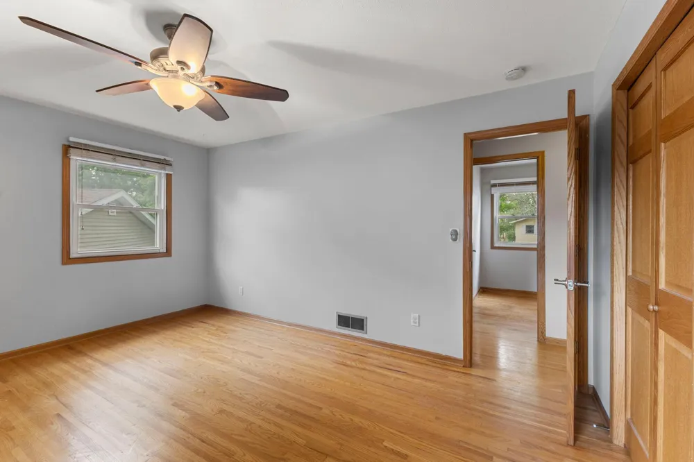 3684 Prairie Road White Bear Lake, MN 55110