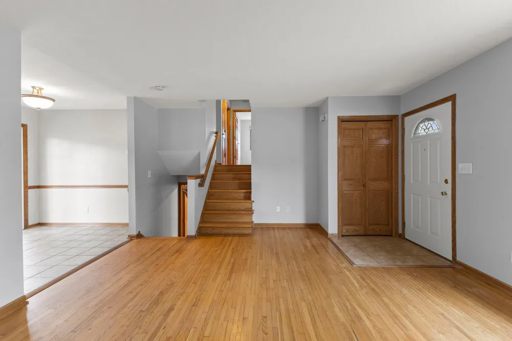 3684 Prairie Road White Bear Lake, MN 55110