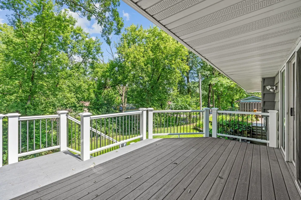 5010 Diane Drive Minnetonka, MN 55343
