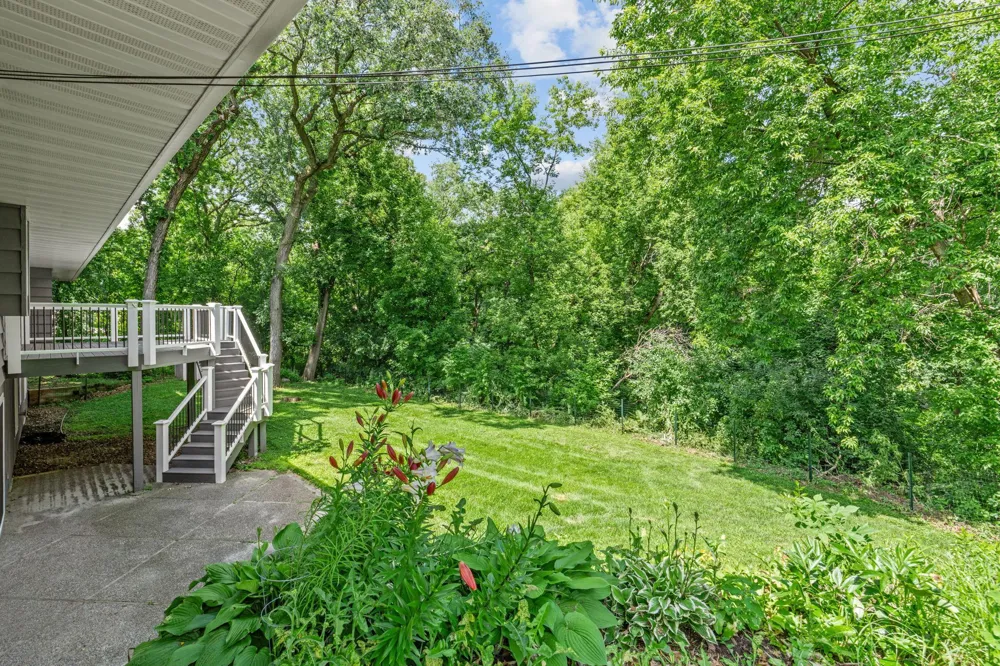 5010 Diane Drive Minnetonka, MN 55343