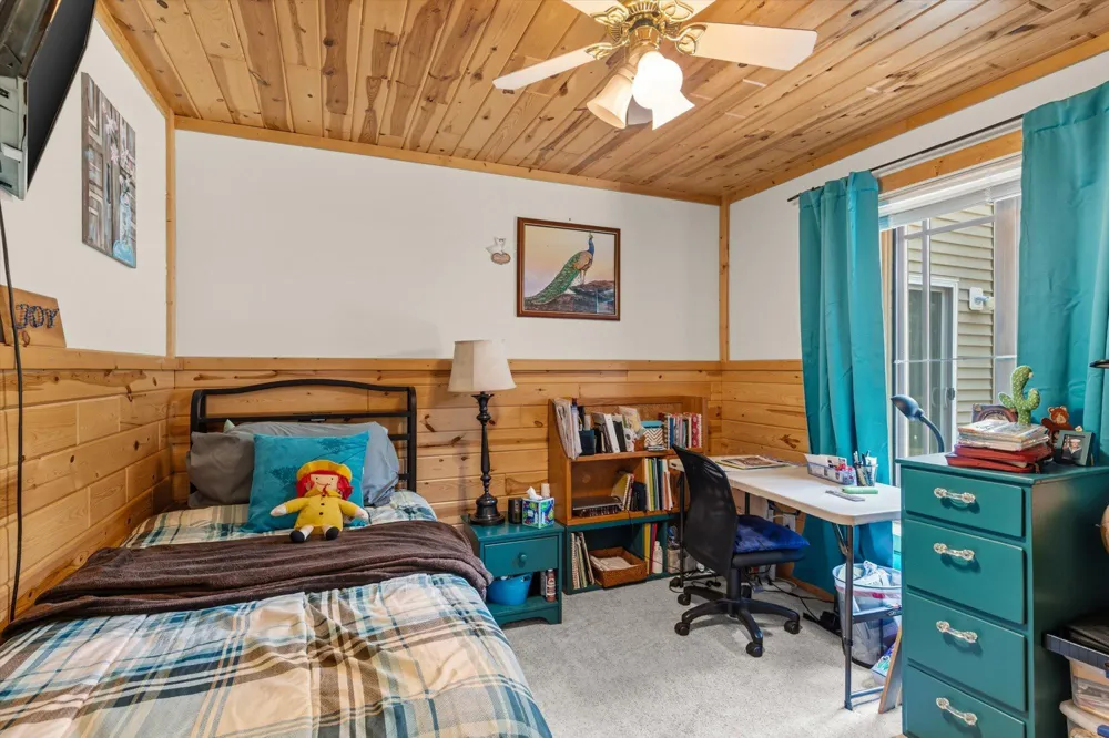 25256 Groningen Road Sandstone, MN 55072