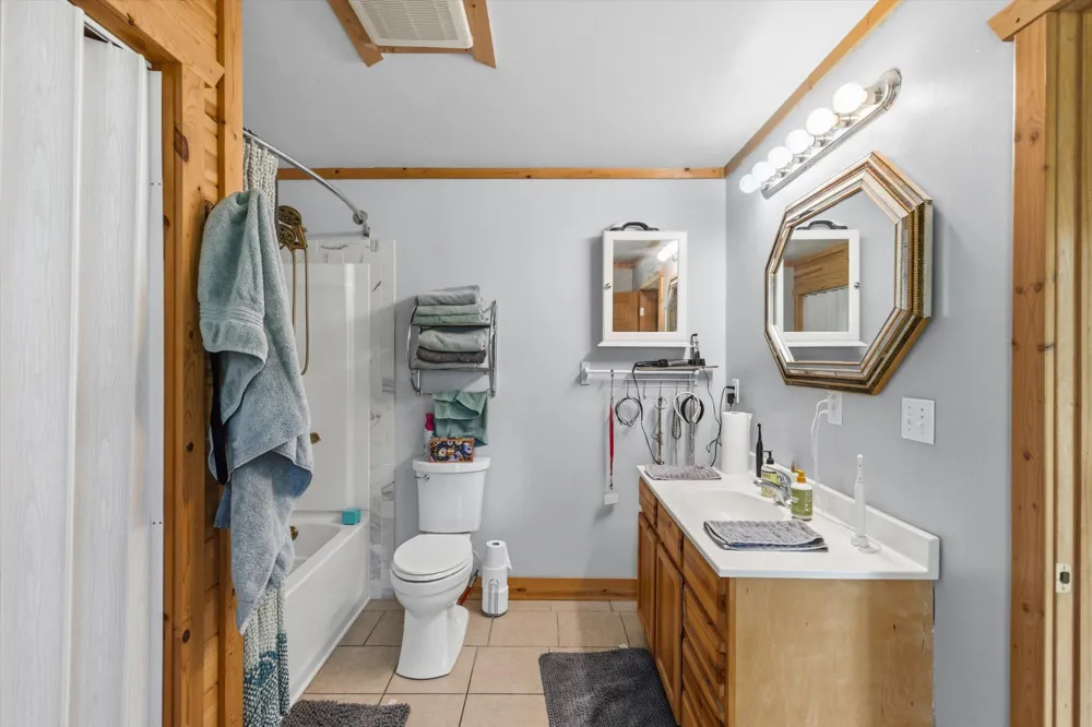 25256 Groningen Road Sandstone, MN 55072