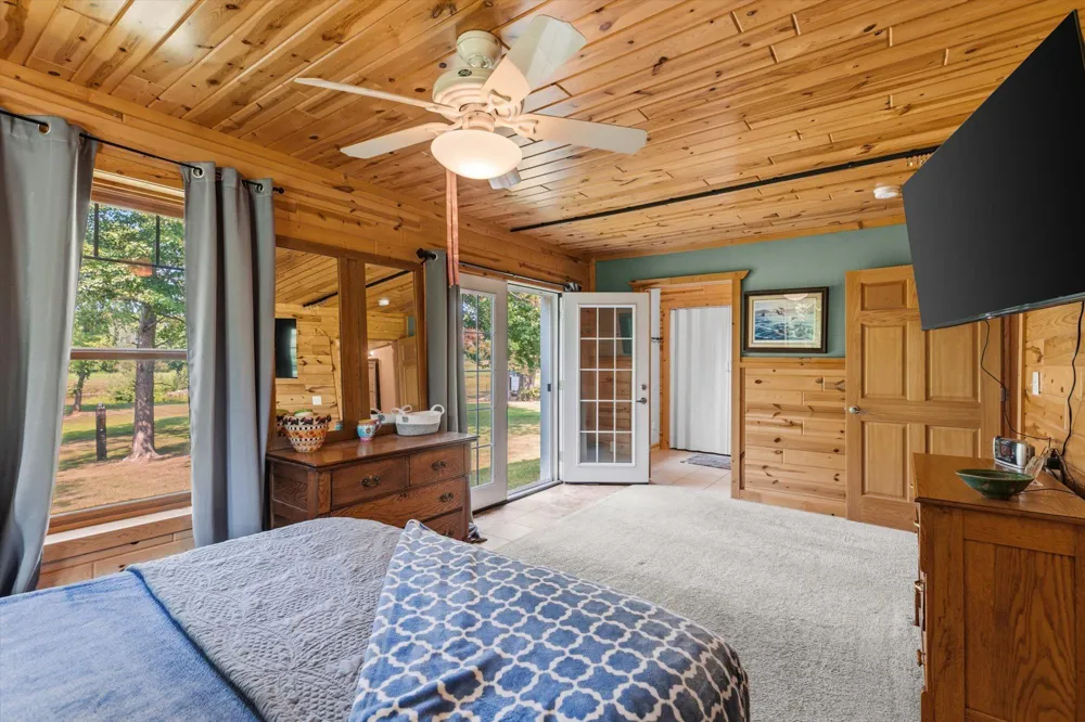 25256 Groningen Road Sandstone, MN 55072
