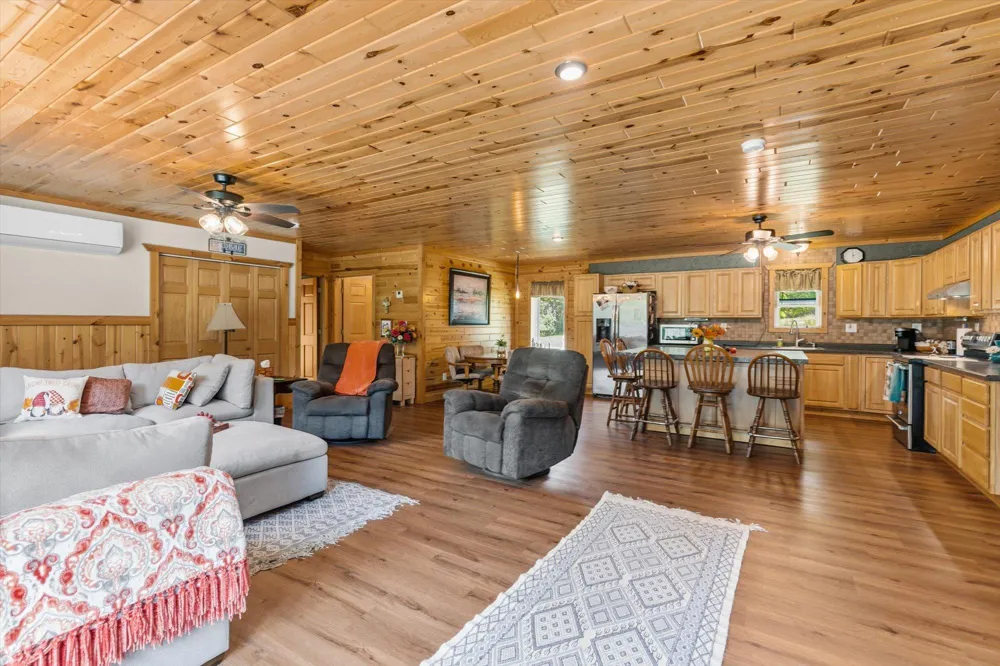 25256 Groningen Road Sandstone, MN 55072