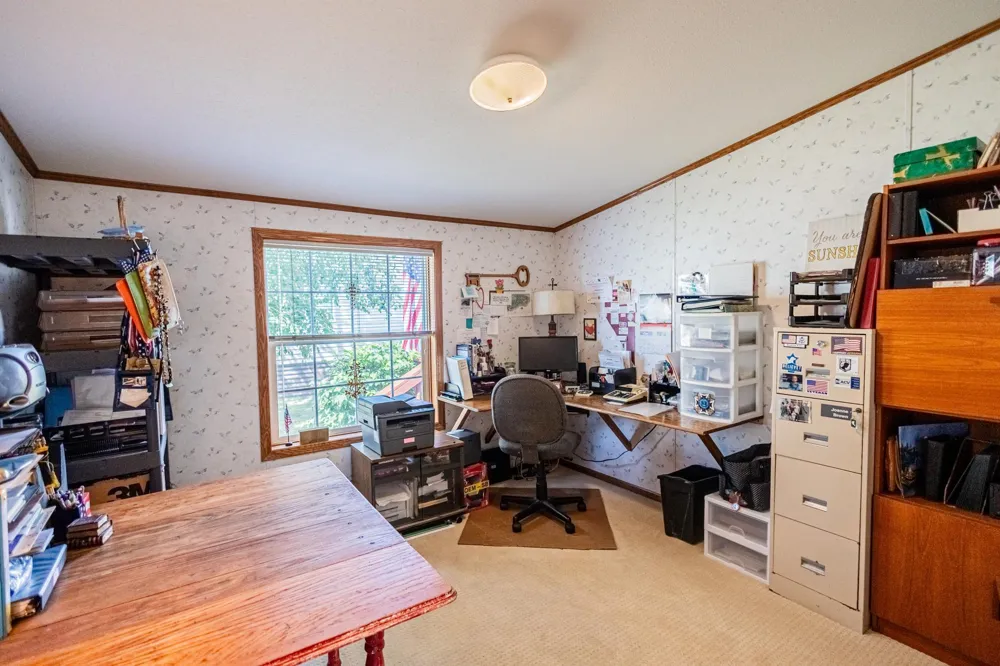 1390 Birchview Drive Maplewood, MN 55119