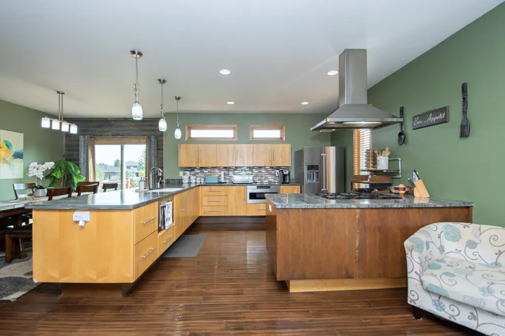 2304 36th Street S Moorhead, MN 56560