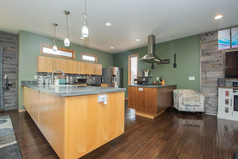 2304 36th Street S Moorhead, MN 56560