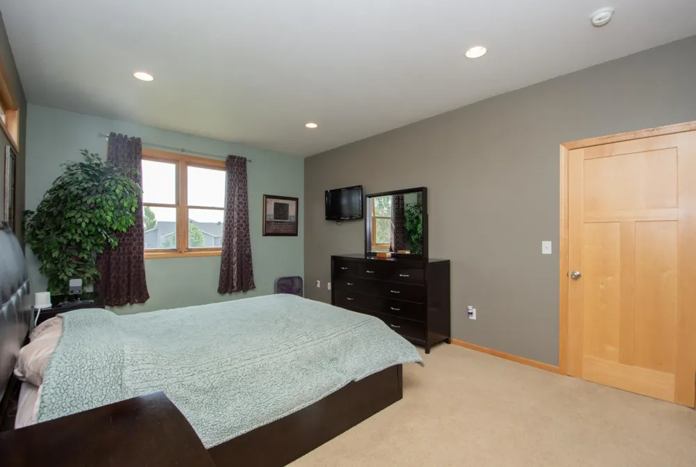 2304 36th Street S Moorhead, MN 56560