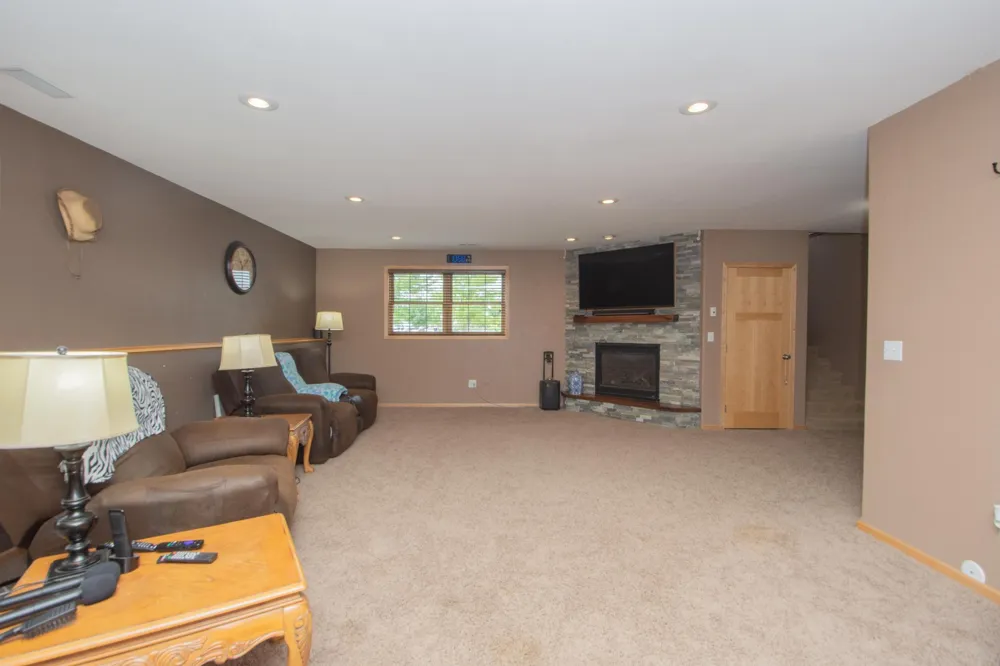 2304 36th Street S Moorhead, MN 56560