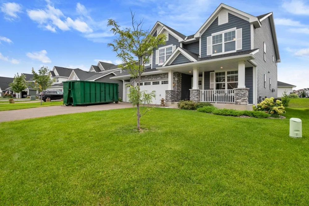 6368 Apple Court Inver Grove Heights, MN 55077