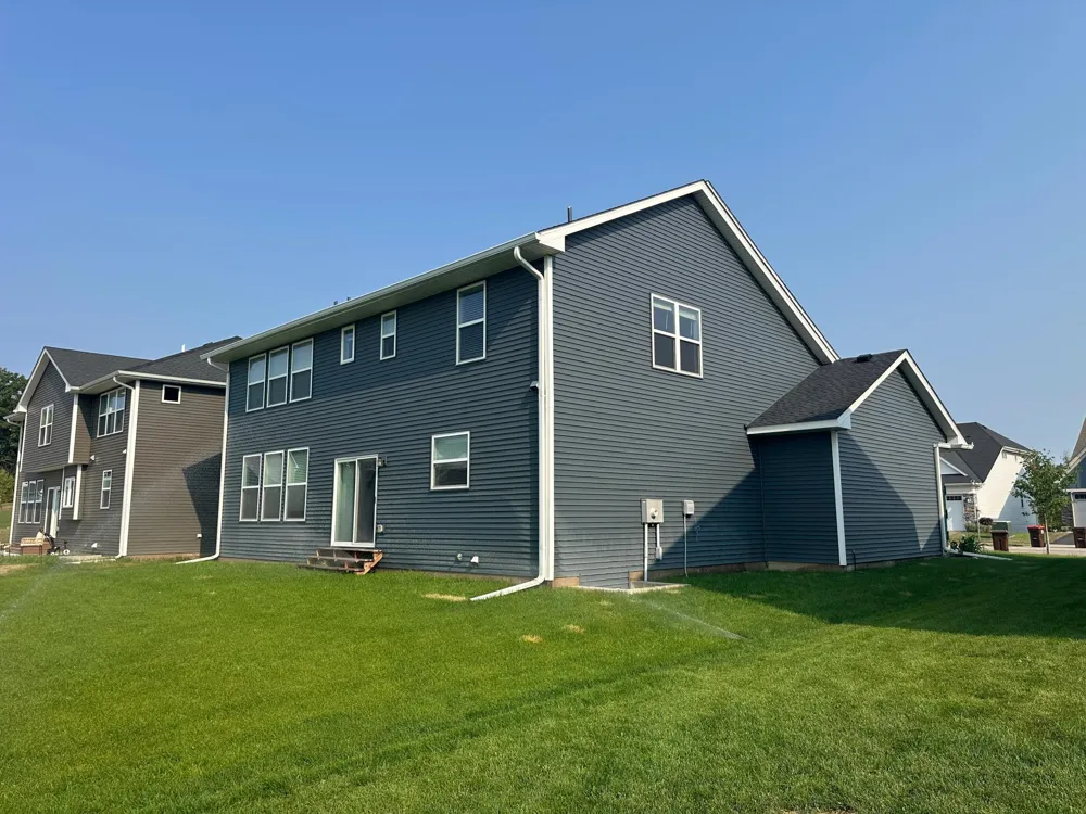 6368 Apple Court Inver Grove Heights, MN 55077